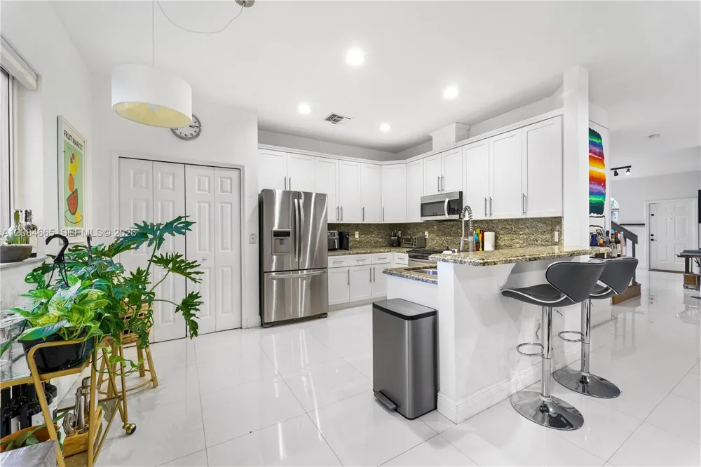2306 SW 36th Ave #2306 Miami, FL 33145
