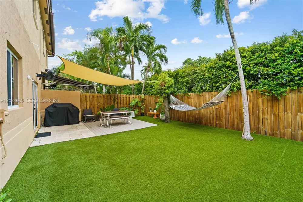 2306 SW 36th Ave #2306 Miami, FL 33145