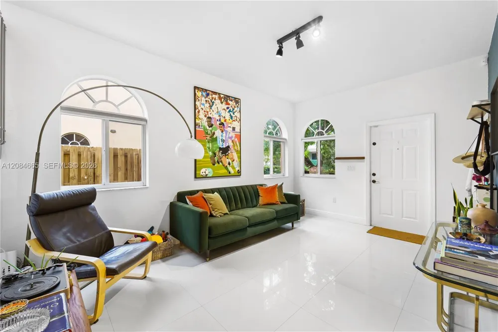 2306 SW 36th Ave #2306 Miami, FL 33145