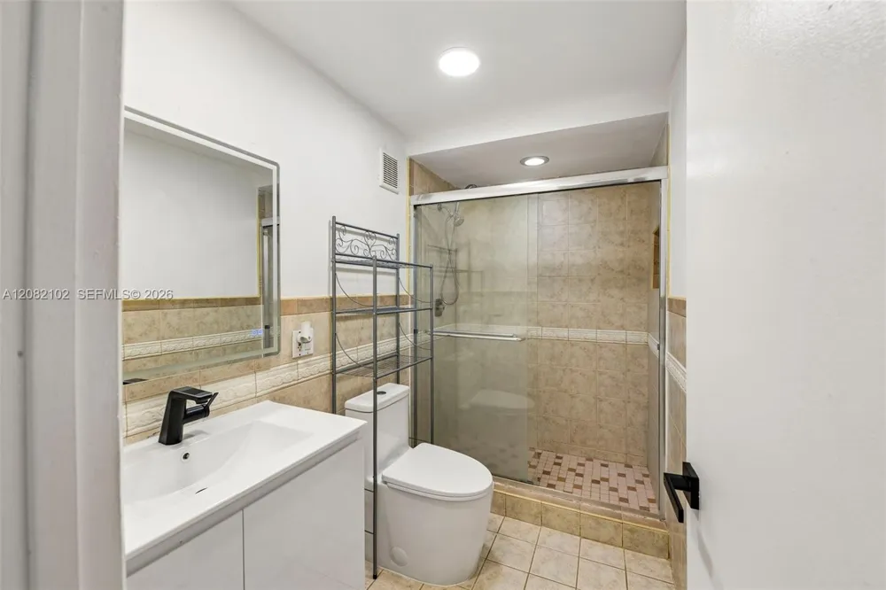 13130 SW 15th Ln Miami, FL 33184