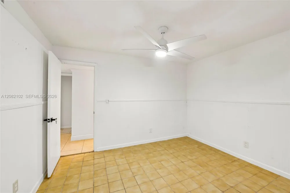 13130 SW 15th Ln Miami, FL 33184