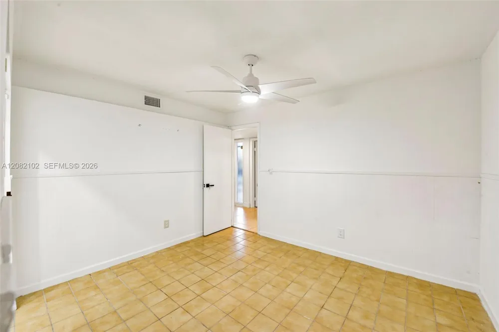 13130 SW 15th Ln Miami, FL 33184