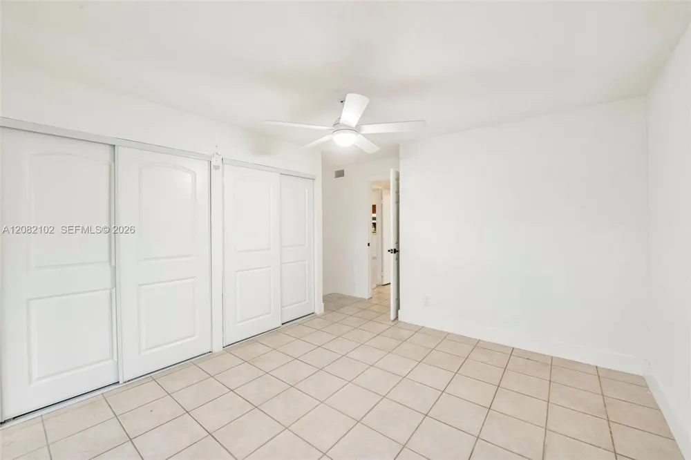 13130 SW 15th Ln Miami, FL 33184