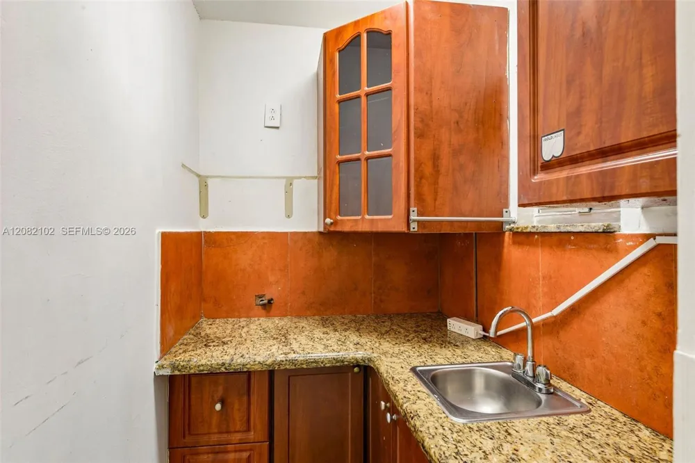 13130 SW 15th Ln Miami, FL 33184