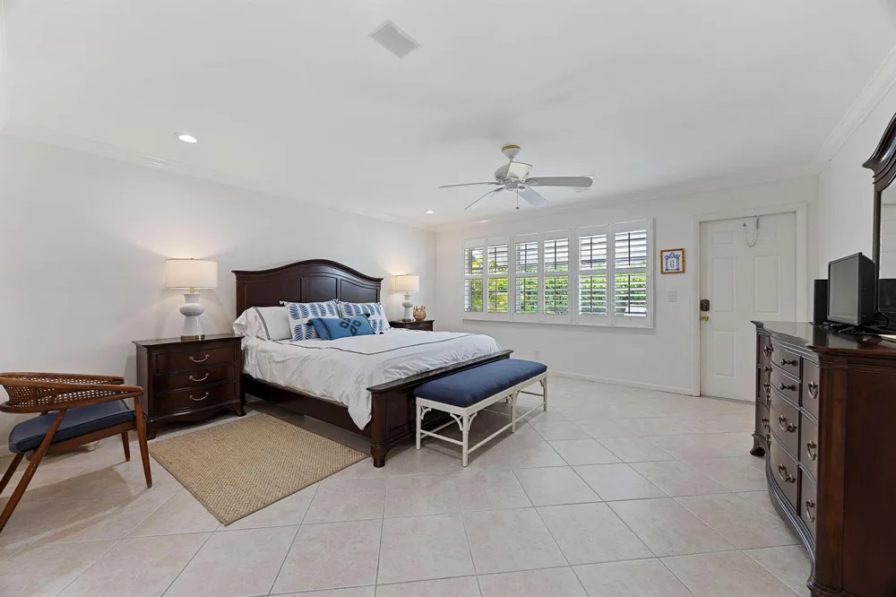 1082 North Drive #B Delray Beach, FL 33445