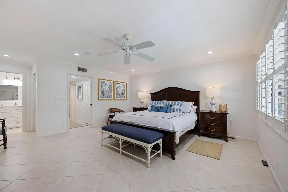1082 North Drive #B Delray Beach, FL 33445