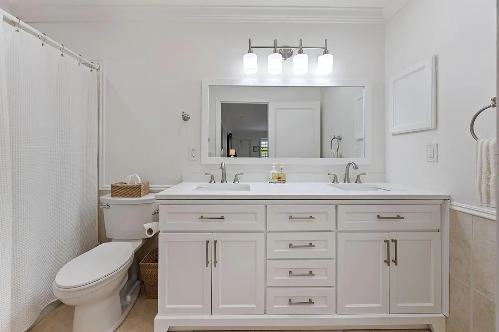 1082 North Drive #B Delray Beach, FL 33445