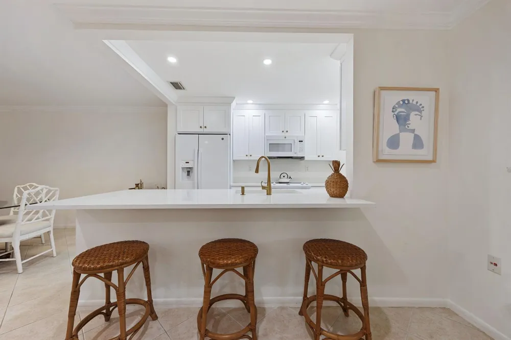 1082 North Drive #B Delray Beach, FL 33445