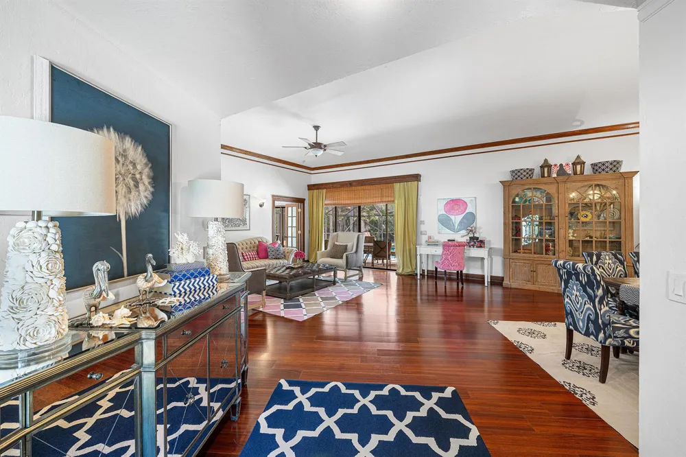 2570 NW 27th Street Boca Raton, FL 33434