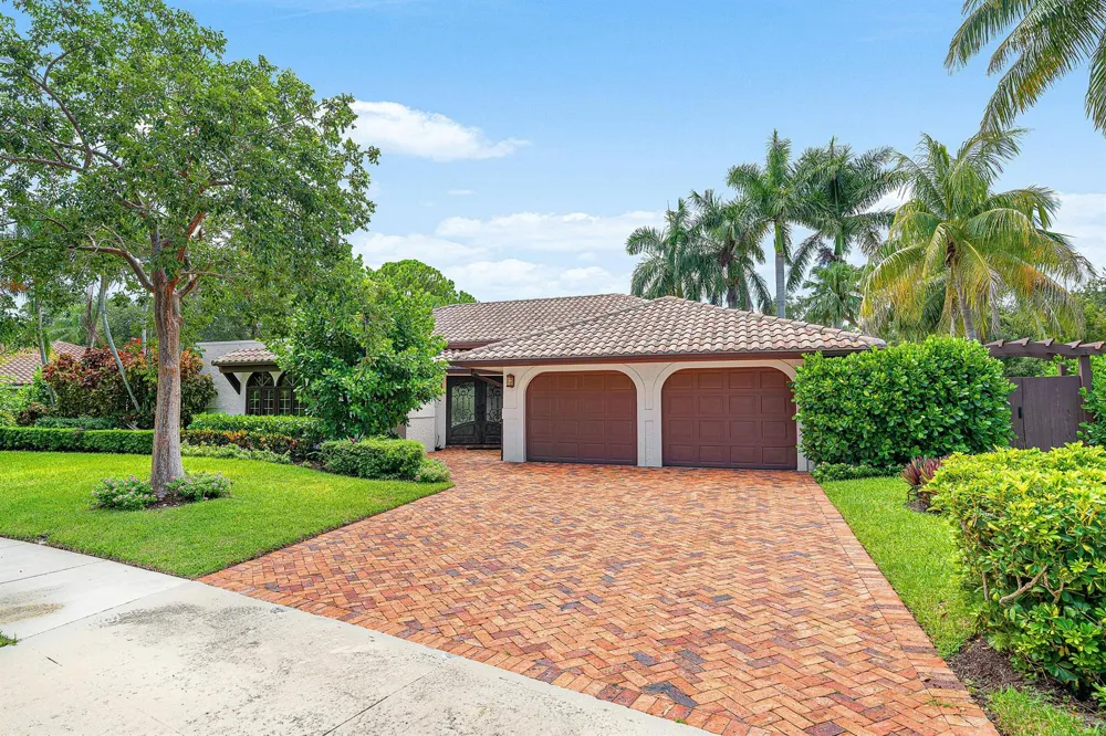 2570 NW 27th Street Boca Raton, FL 33434