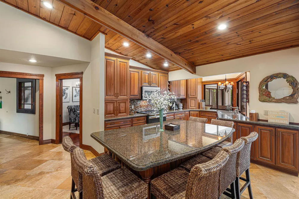 2570 NW 27th Street Boca Raton, FL 33434