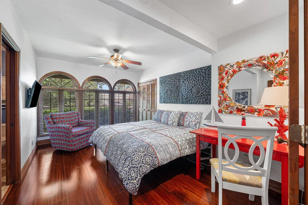 2570 NW 27th Street Boca Raton, FL 33434