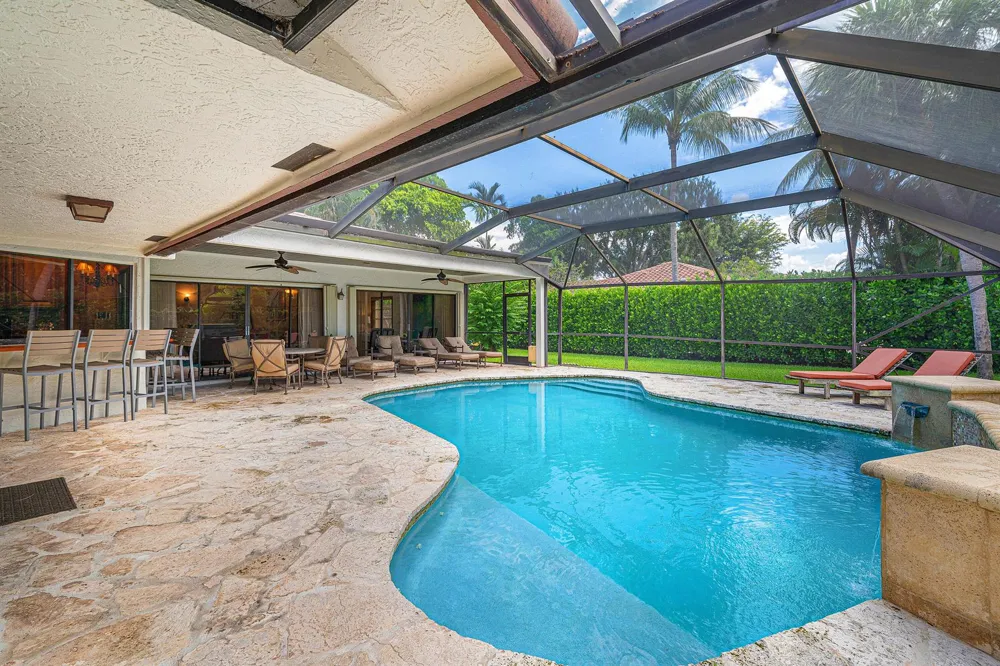 2570 NW 27th Street Boca Raton, FL 33434