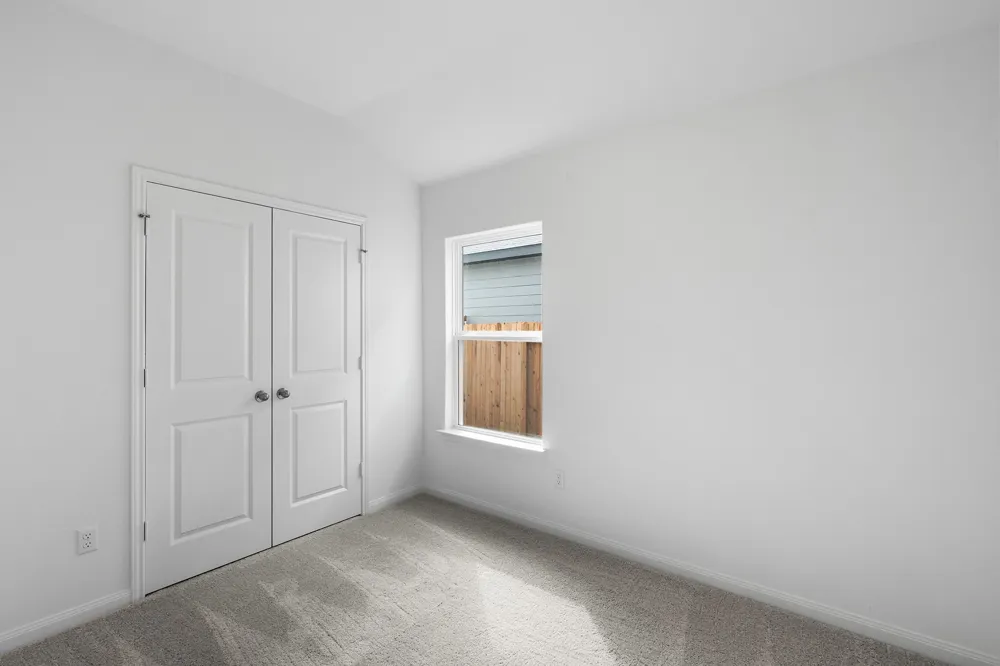 226 Myrtle Oak Drive Maxwell, TX 78656