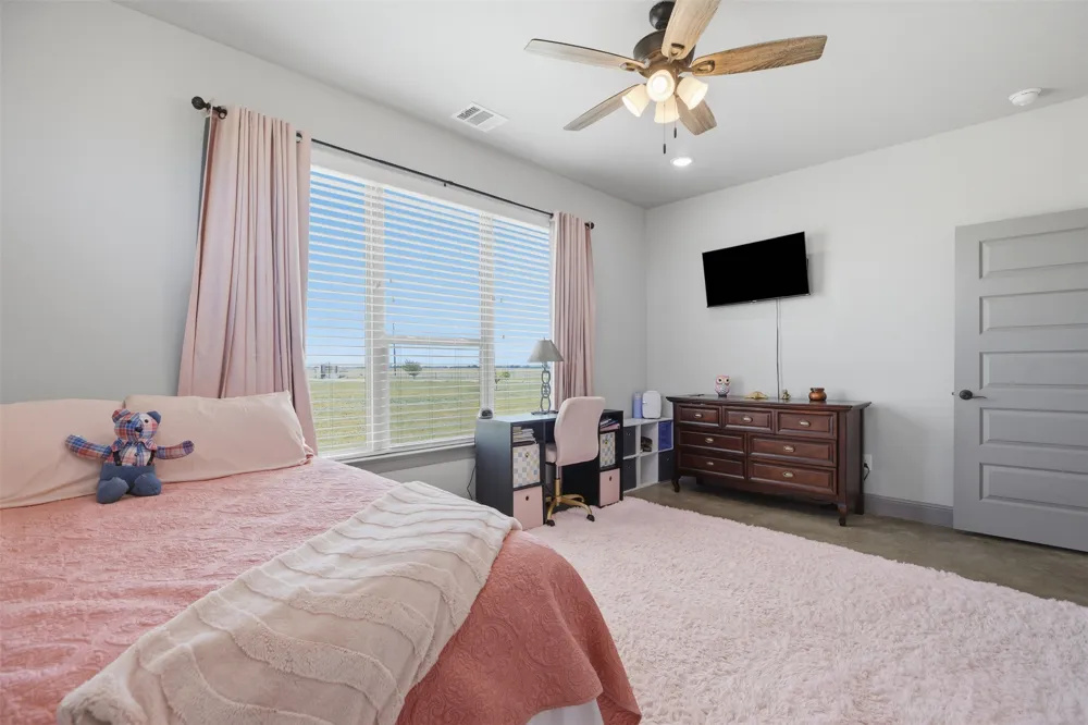 323 County Road 301 Granger, TX 76530