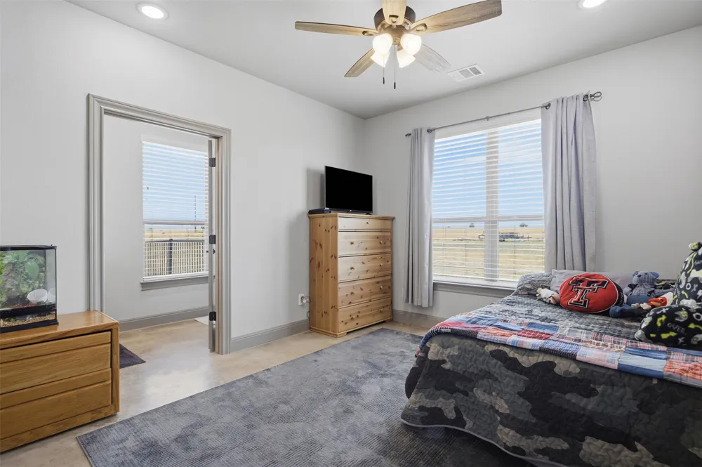 323 County Road 301 Granger, TX 76530