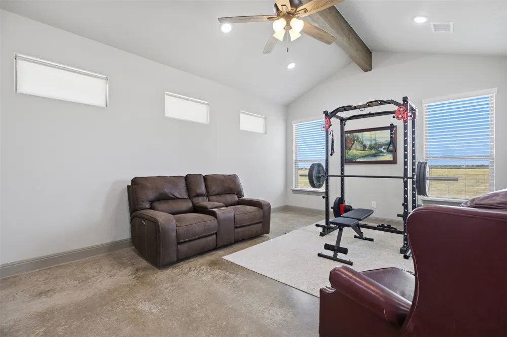 323 County Road 301 Granger, TX 76530