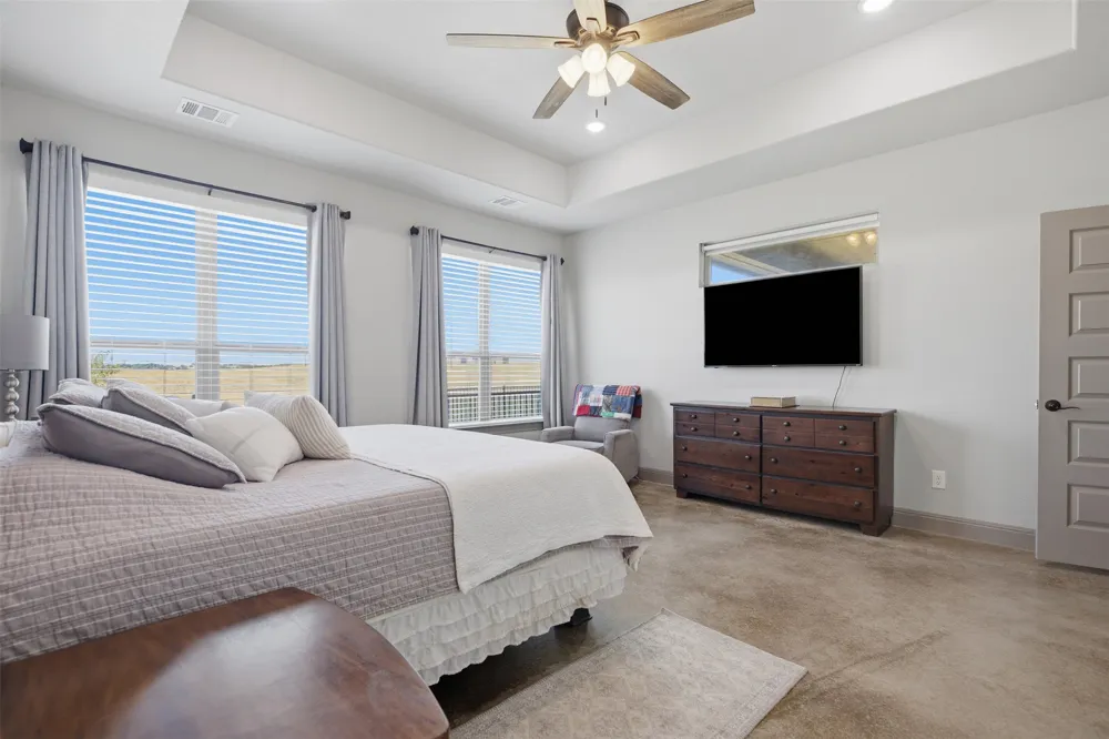 323 County Road 301 Granger, TX 76530