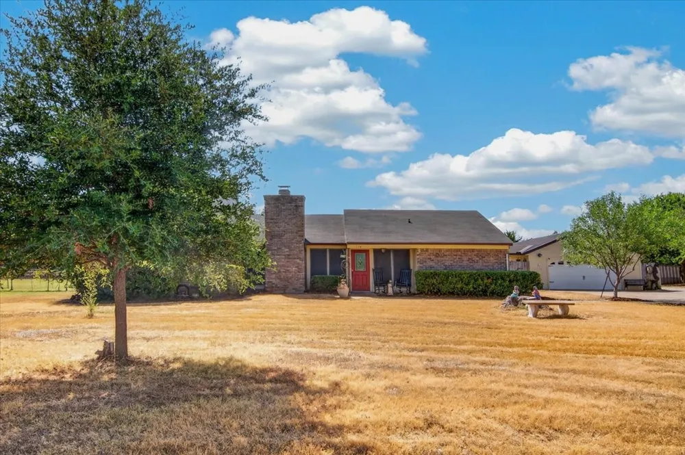 219 Willow Grove Road Woodway, TX 76712