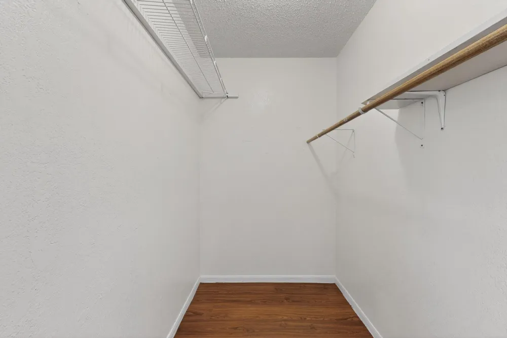 8545 Midpark Drive #16 Dallas, TX 75240