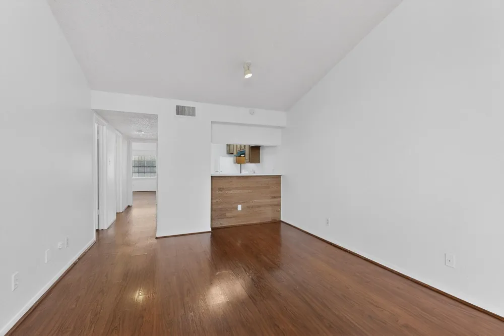 8545 Midpark Drive #16 Dallas, TX 75240