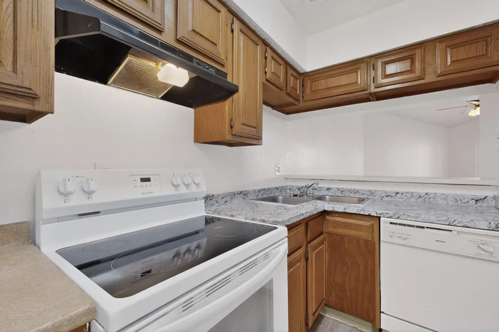 8545 Midpark Drive #16 Dallas, TX 75240