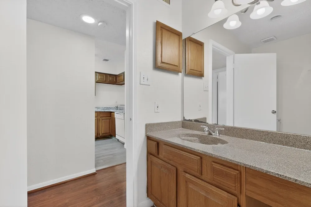 8545 Midpark Drive #16 Dallas, TX 75240