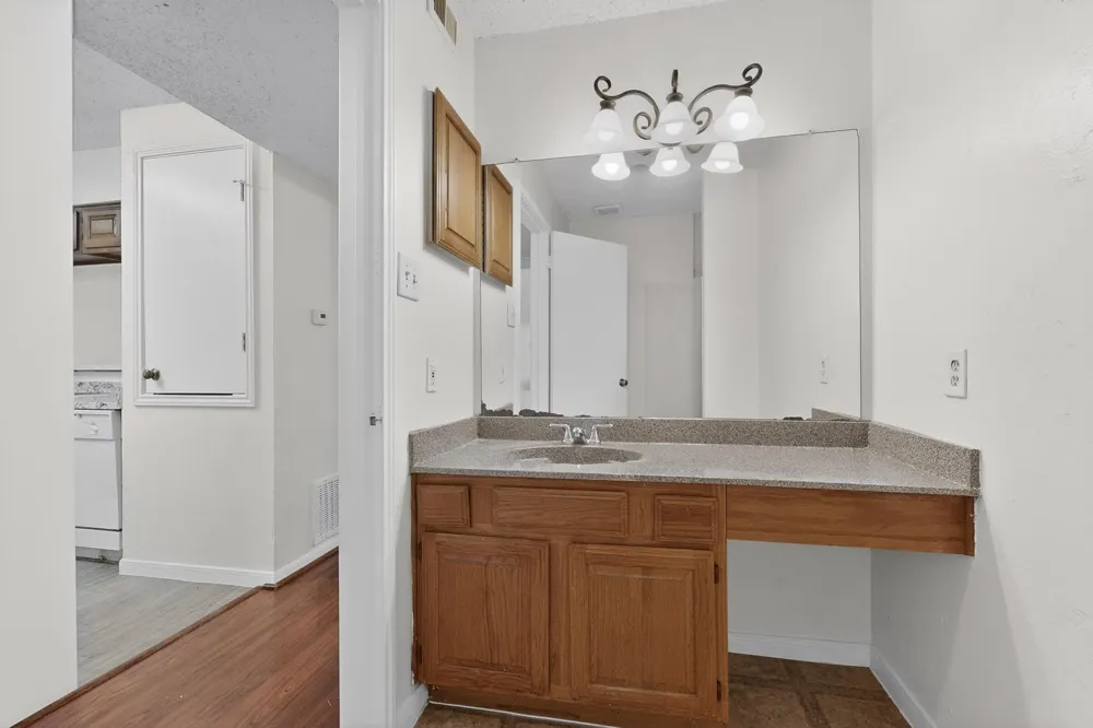 8545 Midpark Drive #16 Dallas, TX 75240