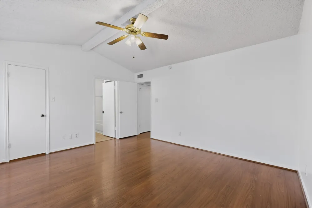 8545 Midpark Drive #16 Dallas, TX 75240