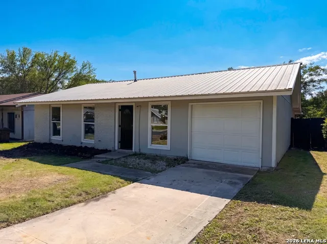 7627 Glen Fls San Antonio, TX 78239