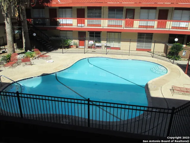 3243 NACOGDOCHES RD #1306 San Antonio, TX 78217