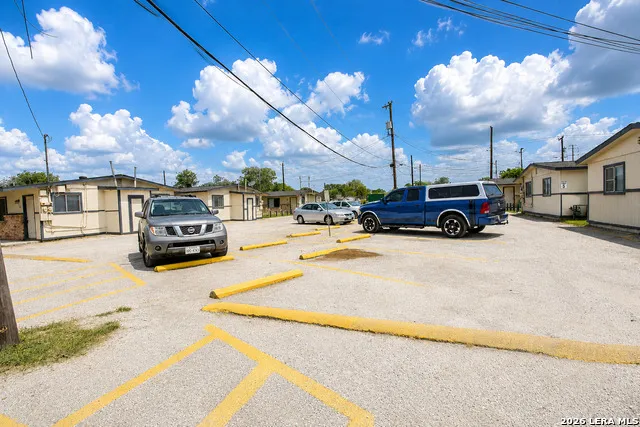 144 W Villaret Blvd Unit 142 San Antonio, TX 78221