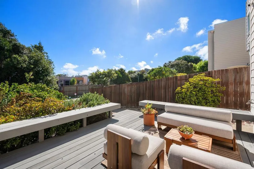 243 Hearst Avenue San Francisco, CA 94131