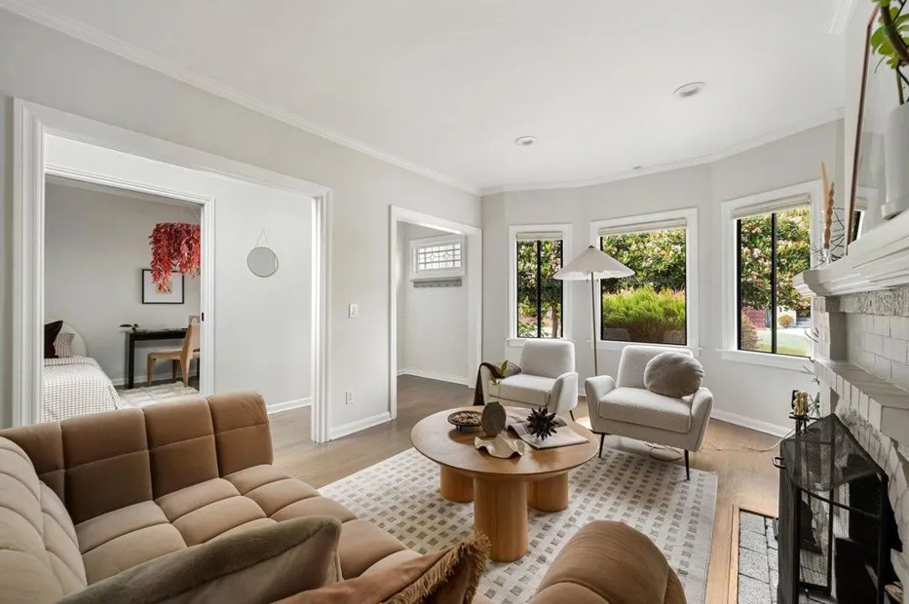 243 Hearst Avenue San Francisco, CA 94131