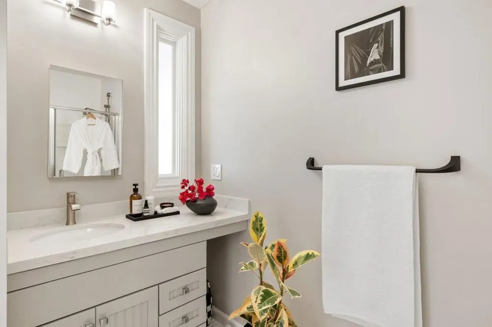 243 Hearst Avenue San Francisco, CA 94131