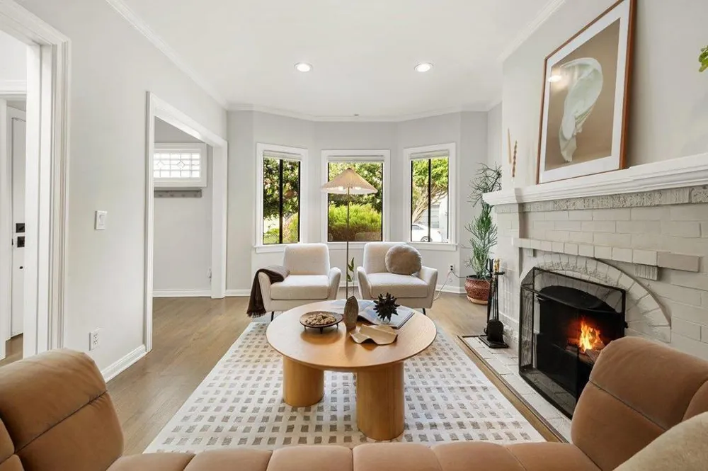 243 Hearst Avenue San Francisco, CA 94131