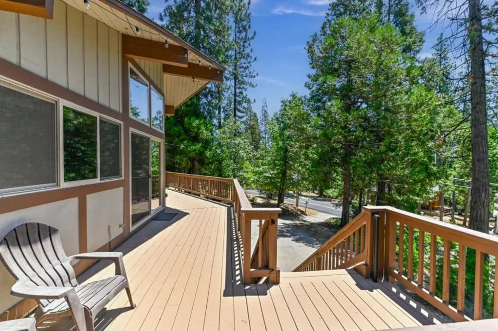 2320 Mustang Road Arnold, CA 95223