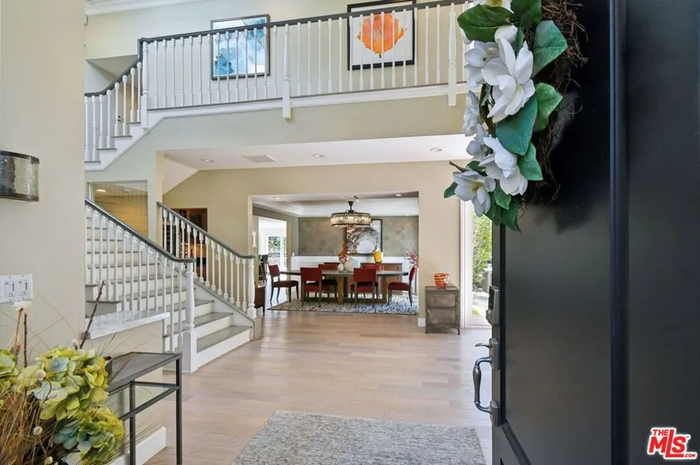3177 Hutton Drive Beverly Hills, CA 90210