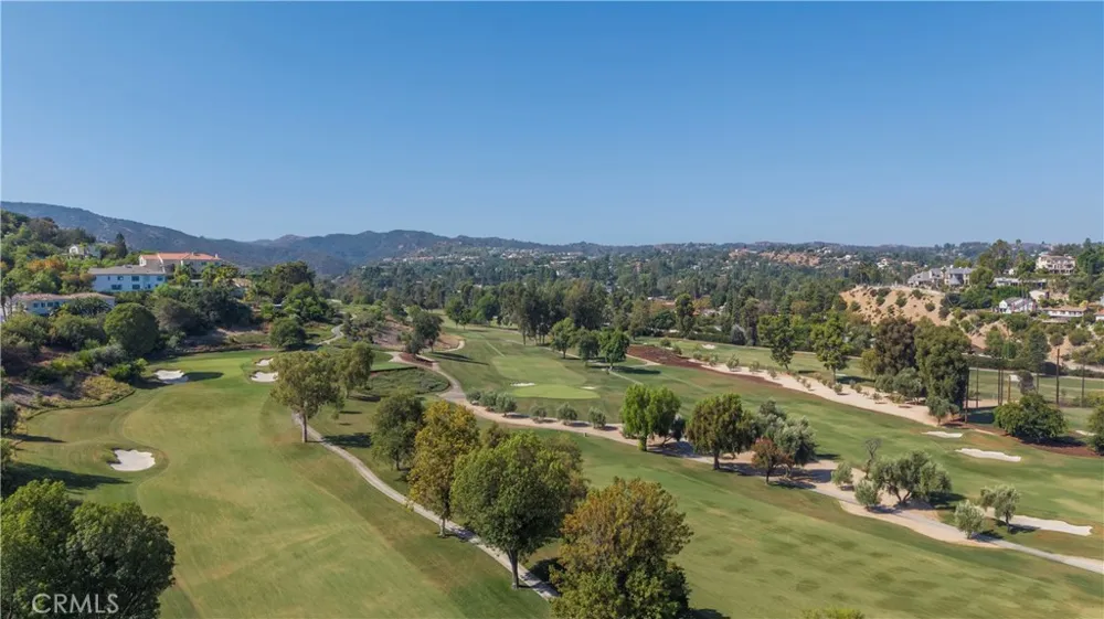 18276 Rosita Tarzana, CA 91356