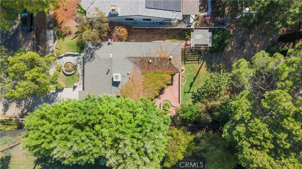 18276 Rosita Tarzana, CA 91356