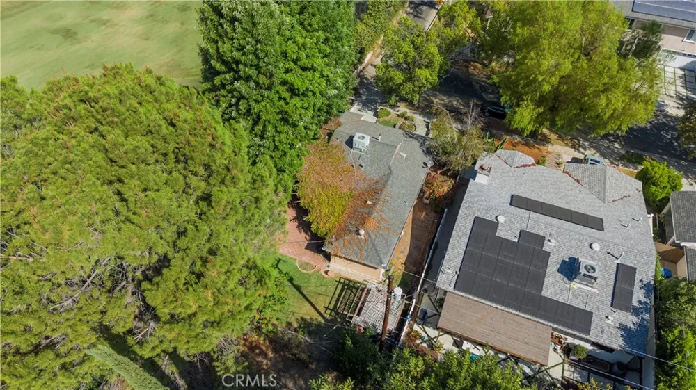 18276 Rosita Tarzana, CA 91356