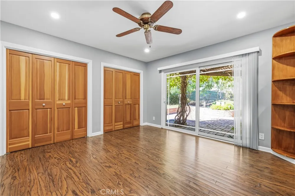 18276 Rosita Tarzana, CA 91356