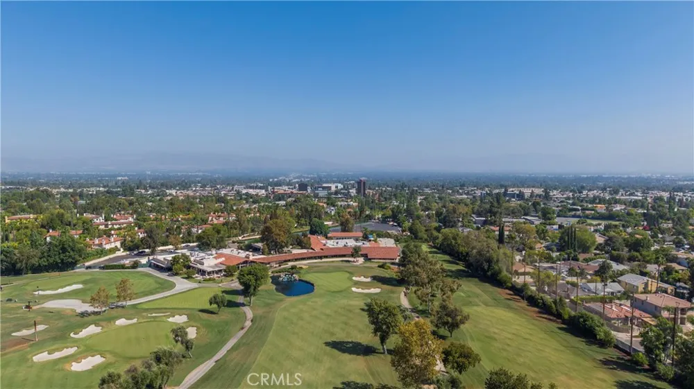 18276 Rosita Tarzana, CA 91356