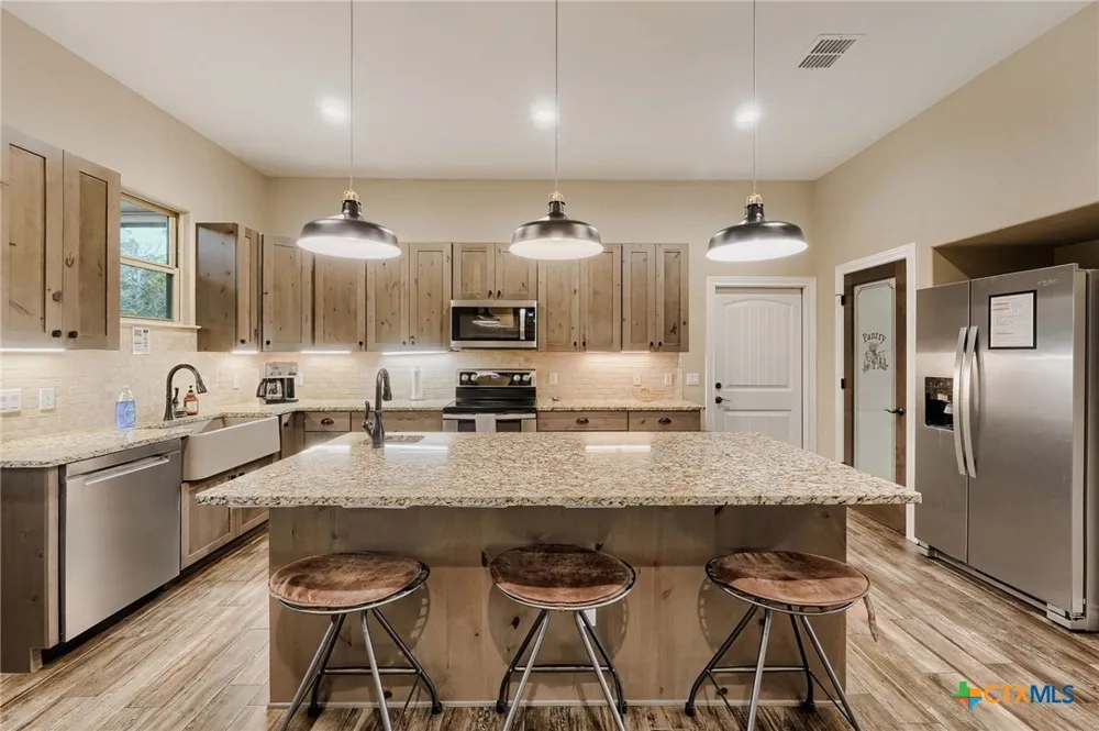 441 Eagle Lane Fischer, TX 78623