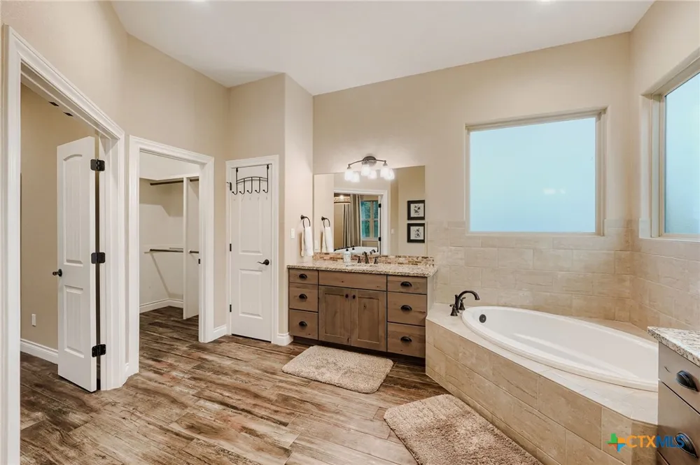 441 Eagle Lane Fischer, TX 78623