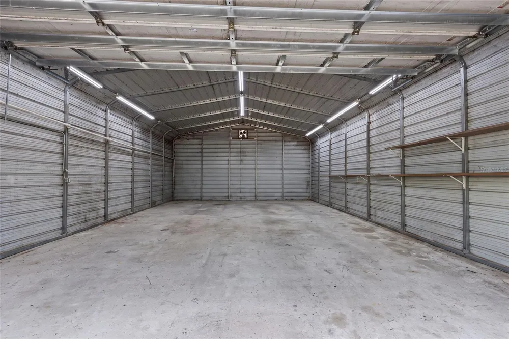 1411 SE STATE ROAD 121 Morriston, FL 32668