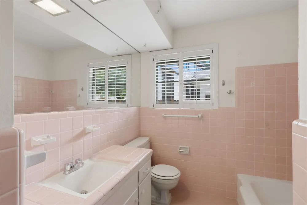 5206 Carew Street Houston, TX 77096