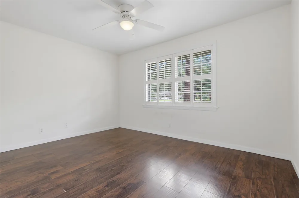 5206 Carew Street Houston, TX 77096