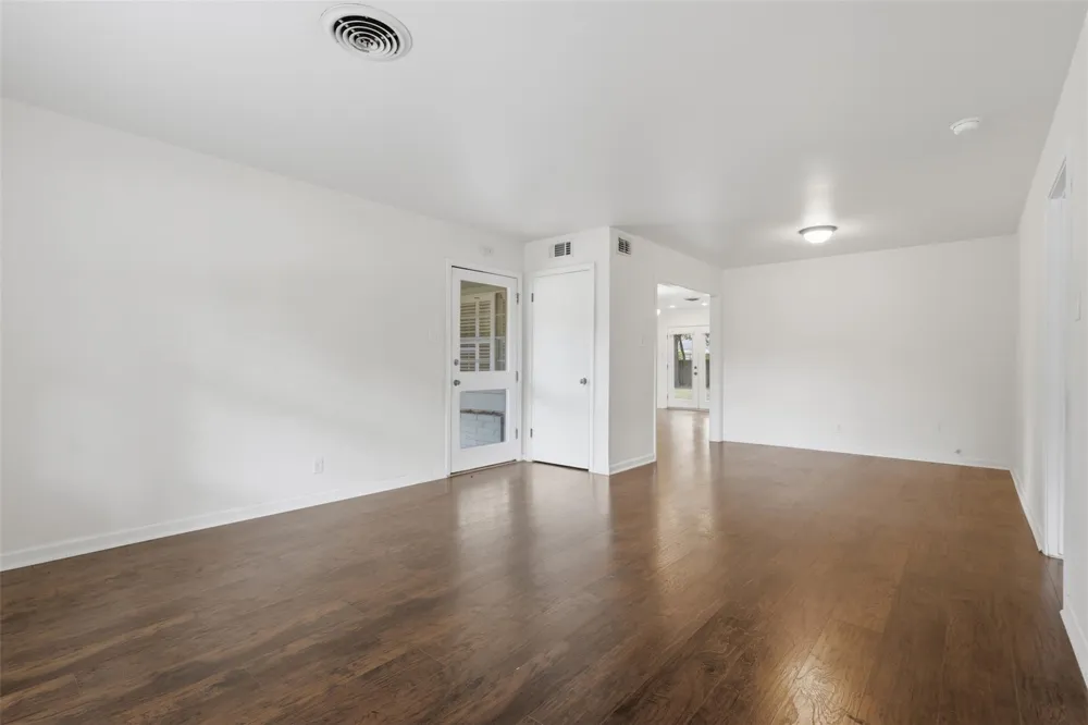 5206 Carew Street Houston, TX 77096