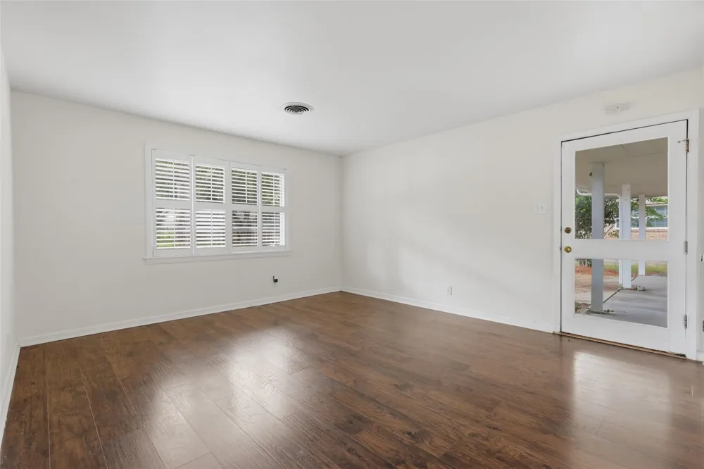 5206 Carew Street Houston, TX 77096